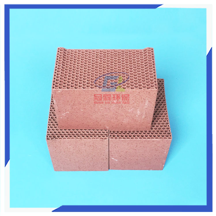 鉻剛玉莫來石蜂窩體